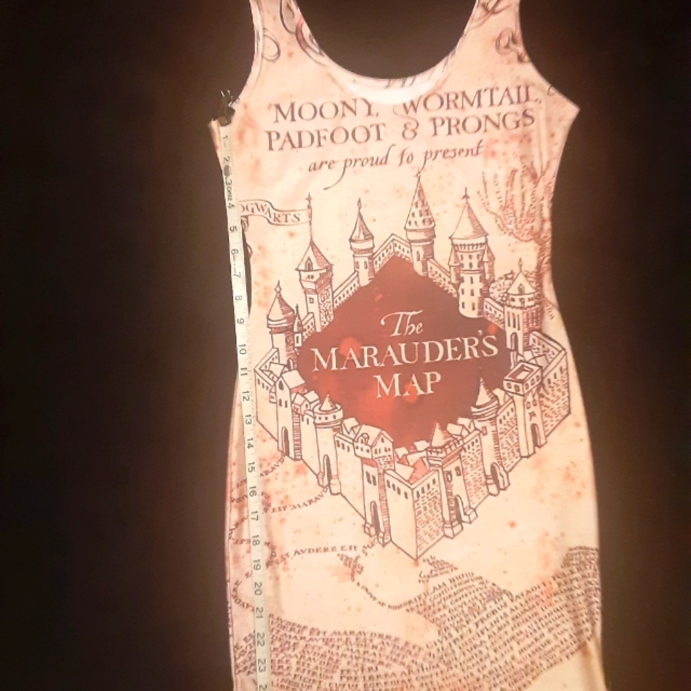 Harry Potter Tank Top - Picture 6 of 6